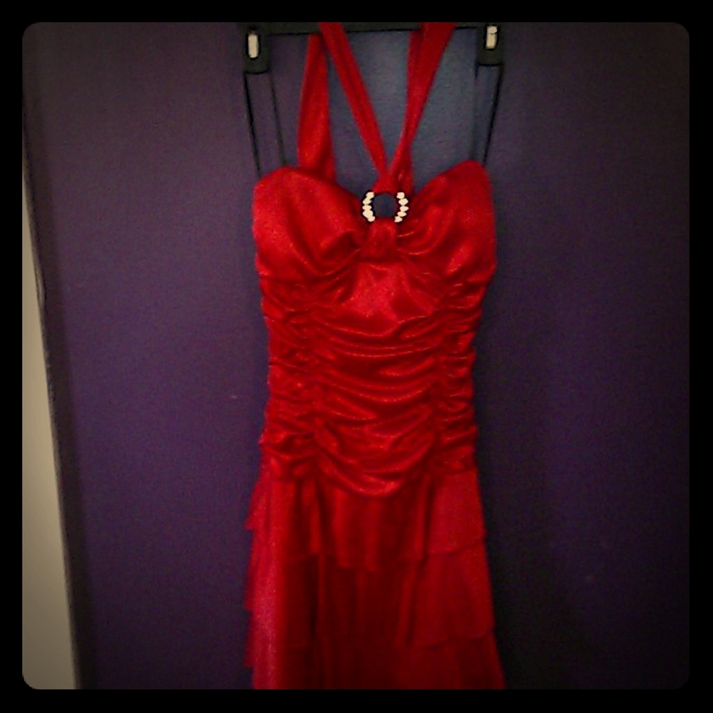Red party dress